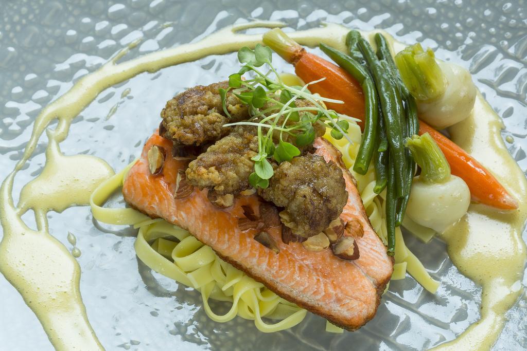 Chez Truchon Bistro-Auberge Ла-Мальбе Екстер'єр фото